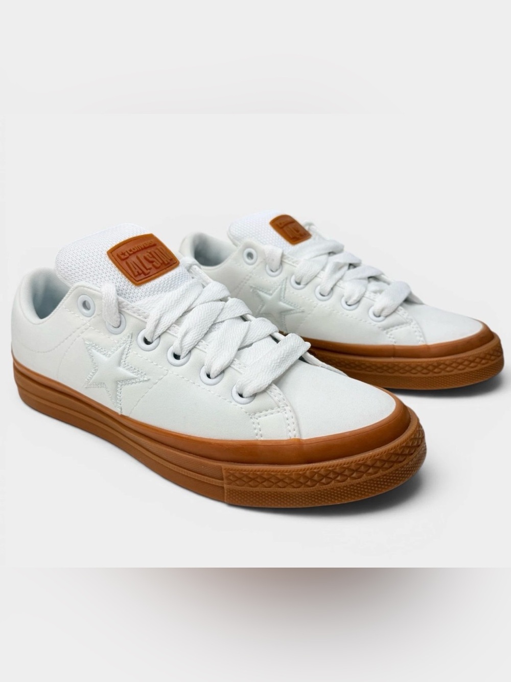 Converse - Unisex One Star Puff Shoes White / Gum Mens Size 6.5 /woman 8